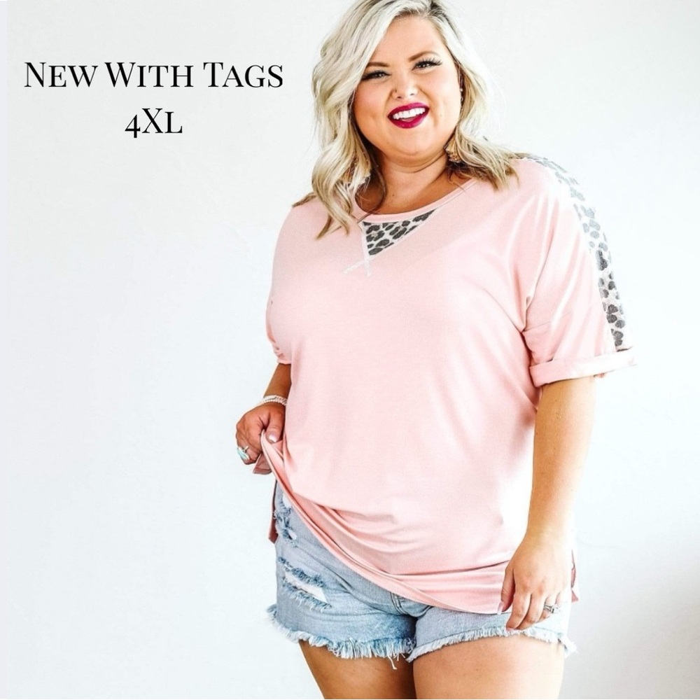 NWT Glitzy Girlz Official Girl Curvy Top Peach and Leopard Shirt 4XL